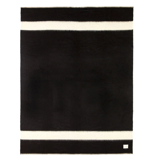 The Siempre King Blanket - Blacksaw