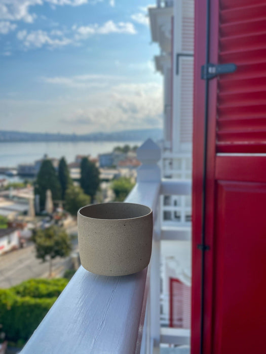 LA PAUSE Coffee & Tea Cup Handmade Stoneware Ceramic Mug: Taupe