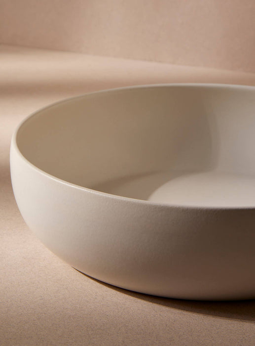Stoneware Shallow Serving Bowl | Ewa 60 oz: Matte White